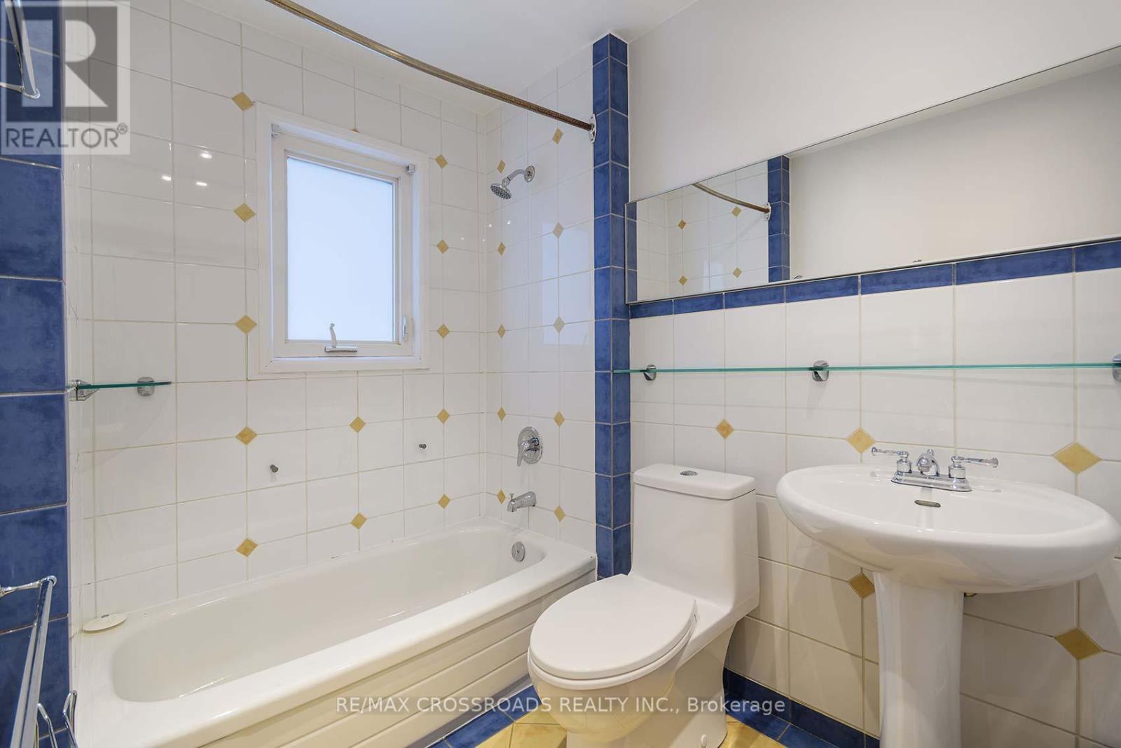 1173 Broadview Avenue, Toronto, Ontario M4K 2S8 - Photo 23 - E12546164