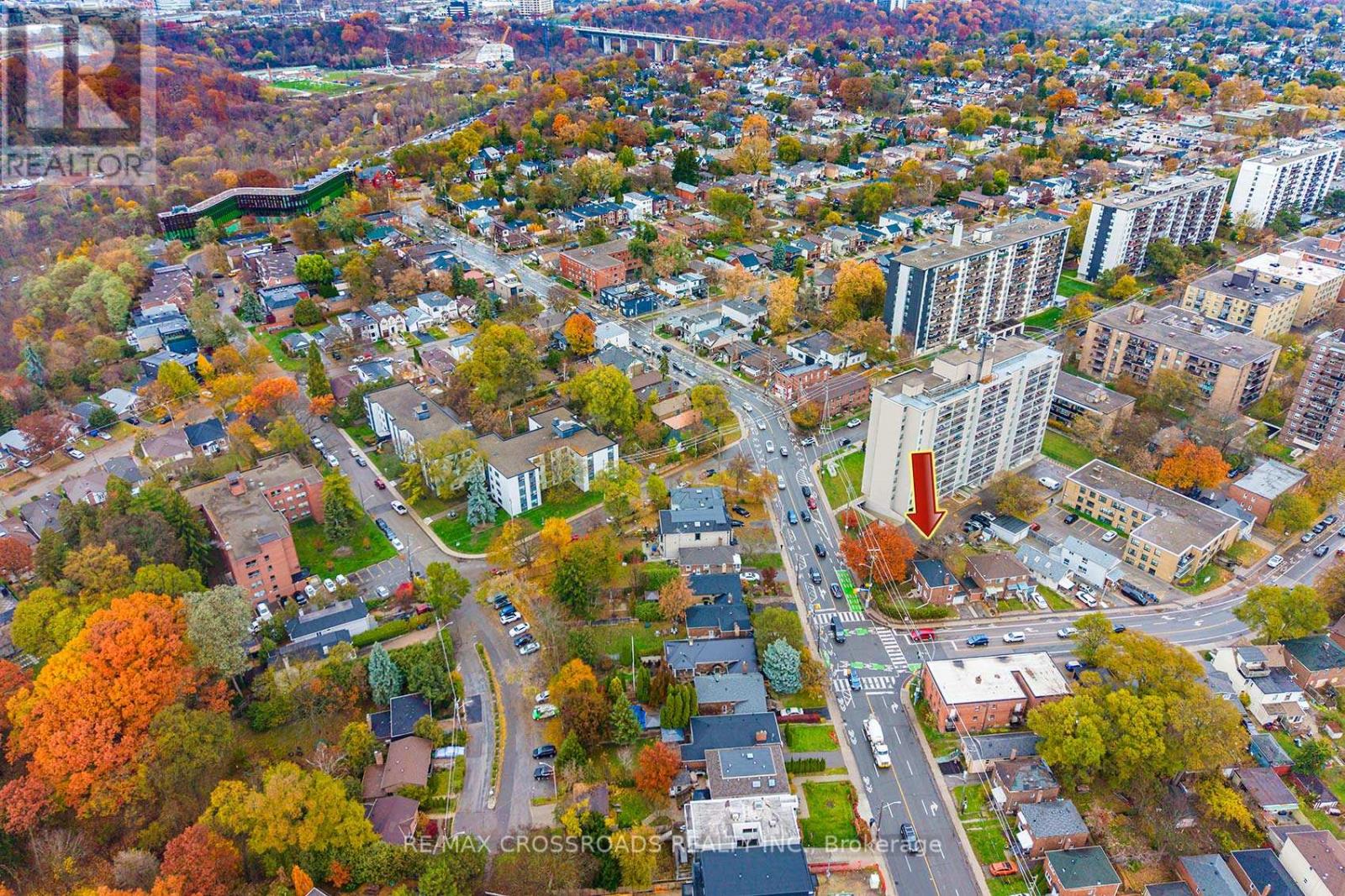1173 Broadview Avenue, Toronto, Ontario M4K 2S8 - Photo 2 - E12546164