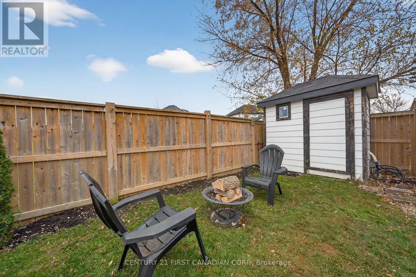 292 Thorne Drive, Strathroy-Caradoc, Ontario  N7G 4E1 - Photo 40 - X12551330