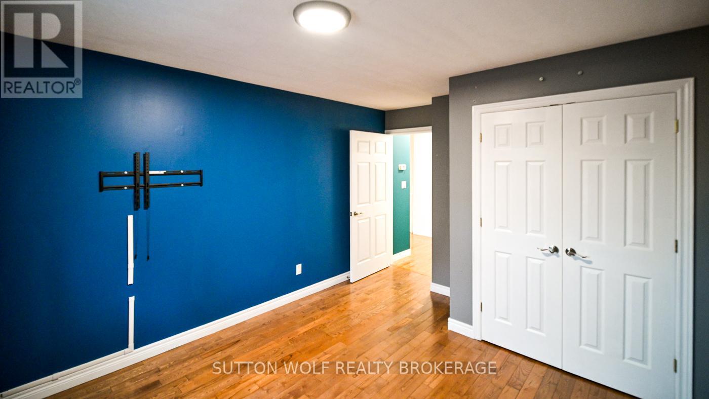 501 Darcy Drive, Strathroy-Caradoc, Ontario  N7G 4K9 - Photo 29 - X12551348