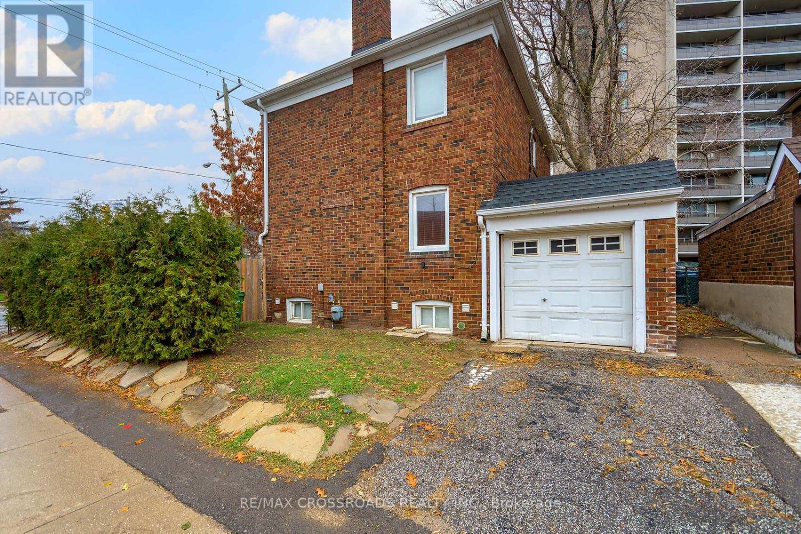 1173 Broadview Avenue, Toronto, Ontario M4K 2S8 - Photo 33 - E12546164