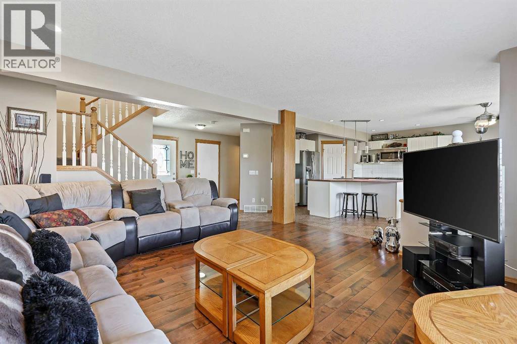 68 Douglas Glen Crescent Se, Calgary, Alberta  T2Z 3M6 - Photo 13 - A2264260