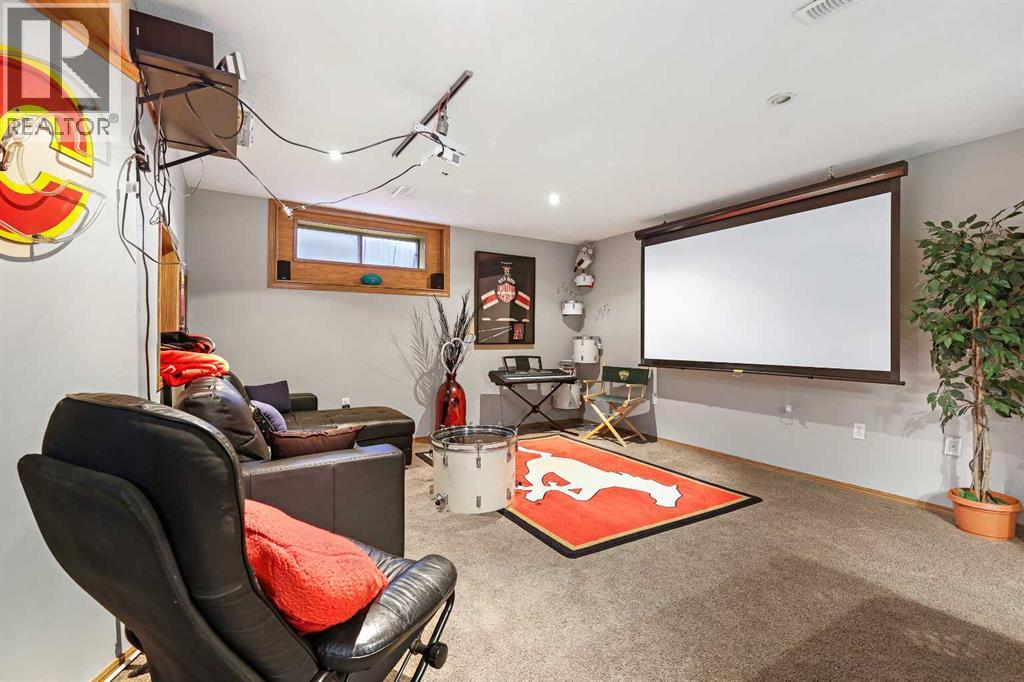 68 Douglas Glen Crescent Se, Calgary, Alberta  T2Z 3M6 - Photo 38 - A2264260