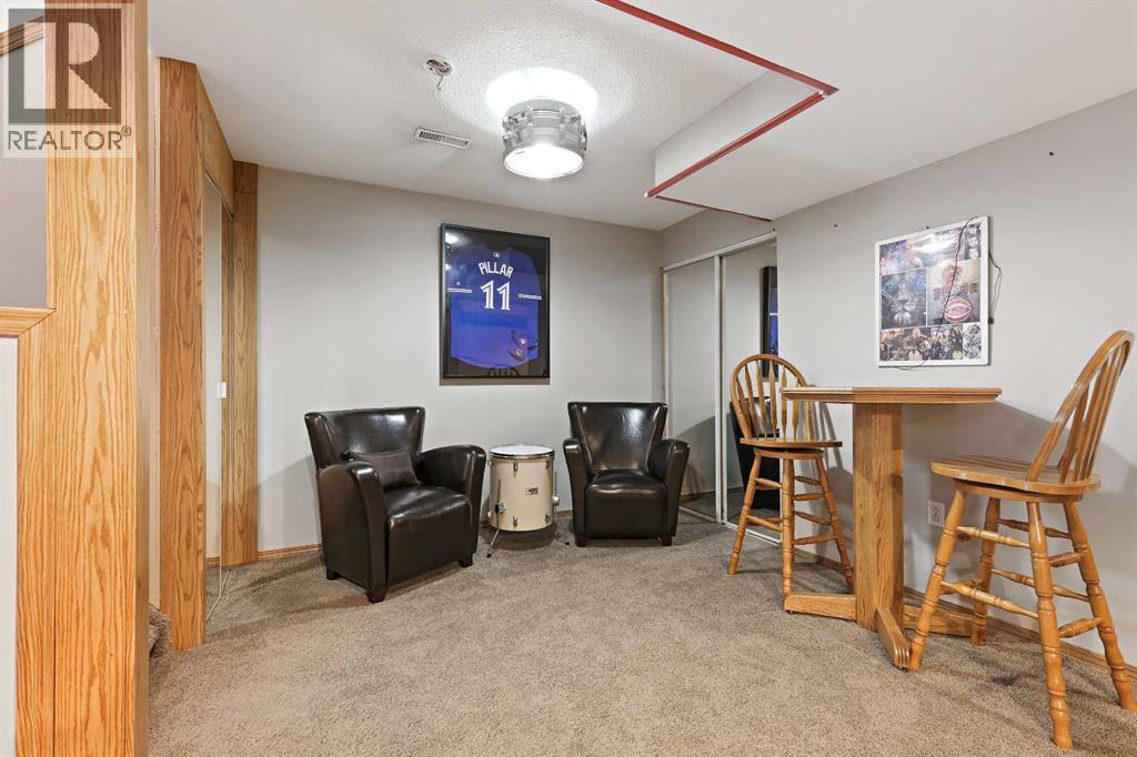 68 Douglas Glen Crescent Se, Calgary, Alberta  T2Z 3M6 - Photo 37 - A2264260