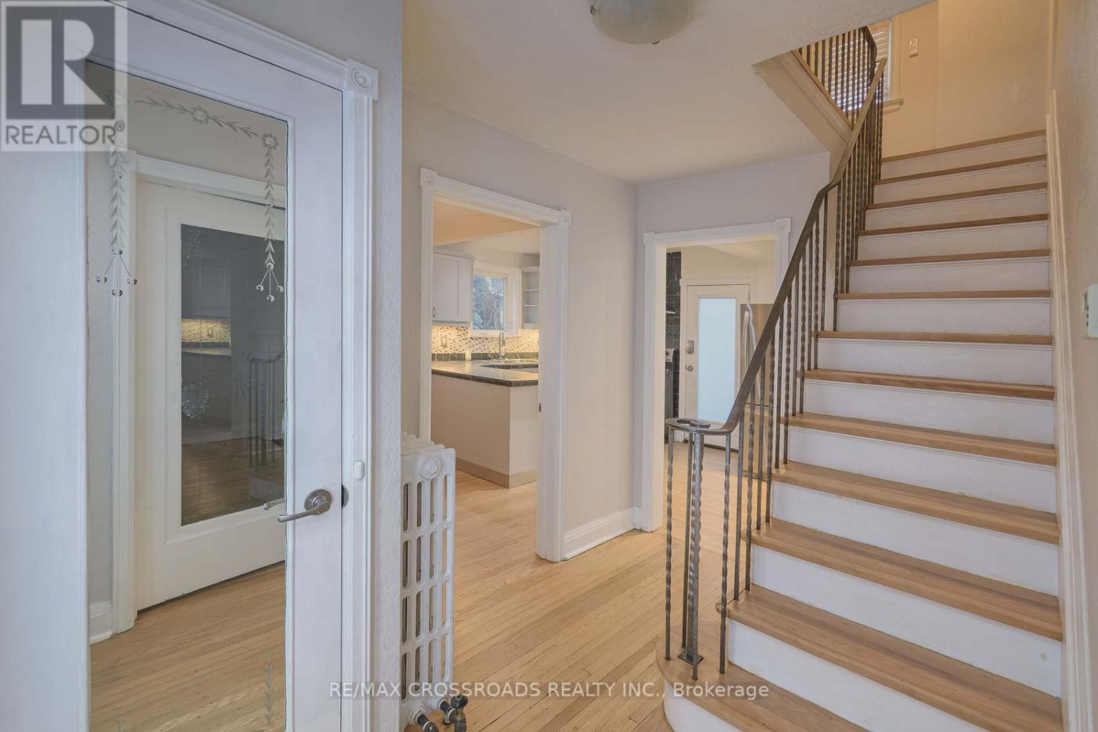 1173 Broadview Avenue, Toronto, Ontario M4K 2S8 - Photo 8 - E12546164