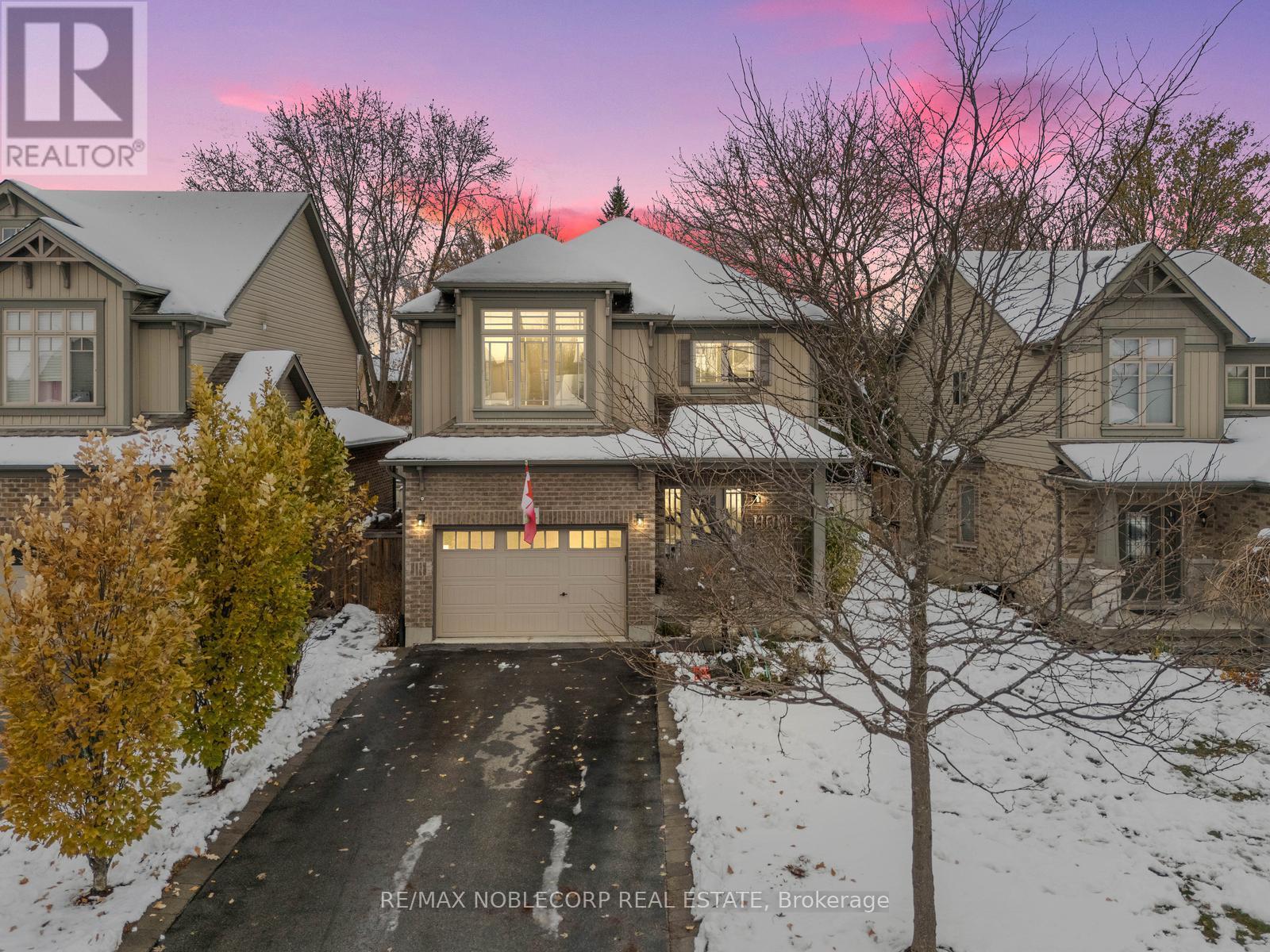 64 Carleton Trail, New Tecumseth, Ontario L0G 1A0 - Photo 2 - N12549306