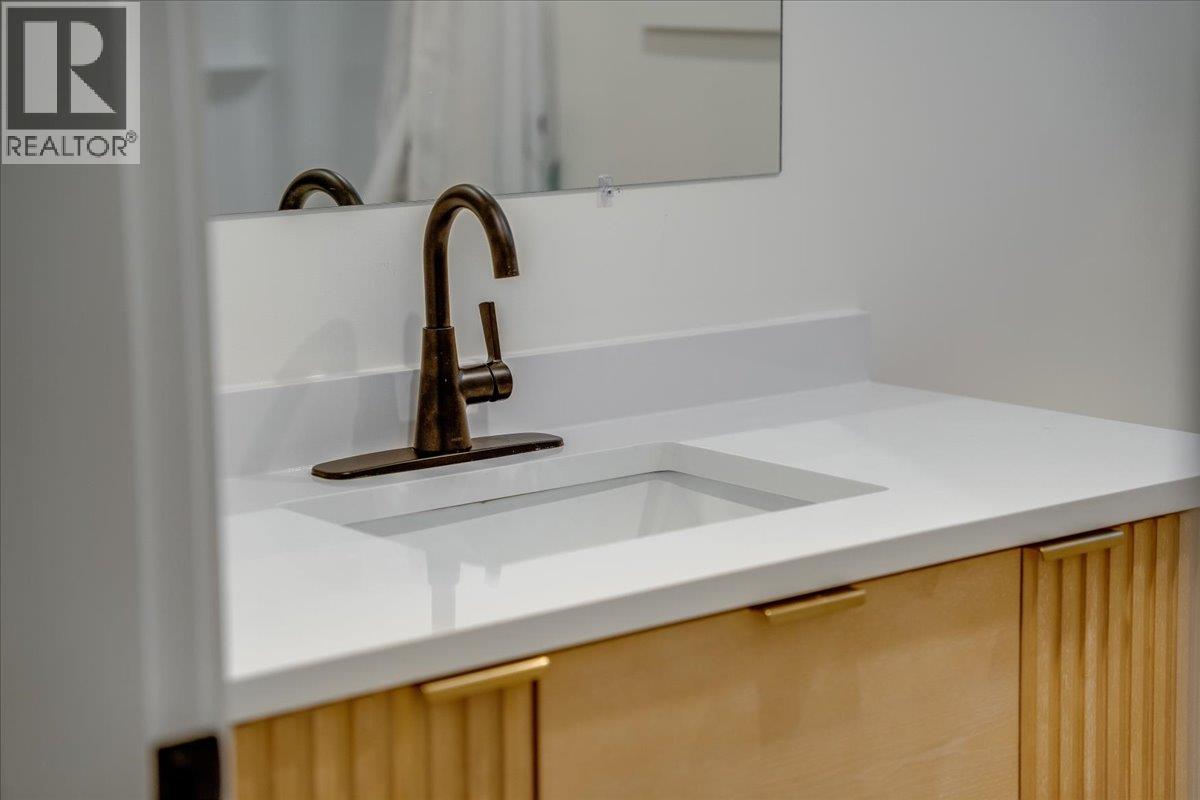 1408 Meadowbrook Drive, Castlegar, British Columbia V1N 3M1 - Photo 27 - 10369067