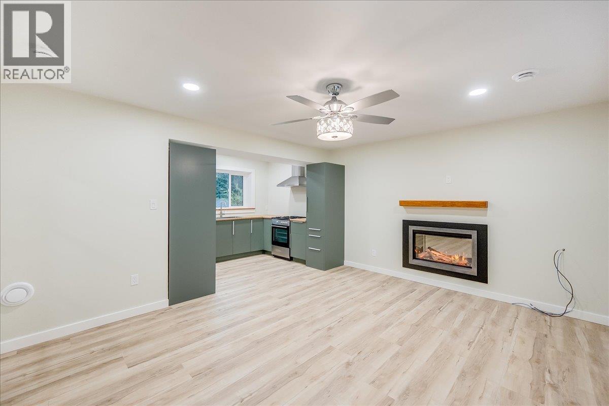 1408 Meadowbrook Drive, Castlegar, British Columbia V1N 3M1 - Photo 39 - 10369067