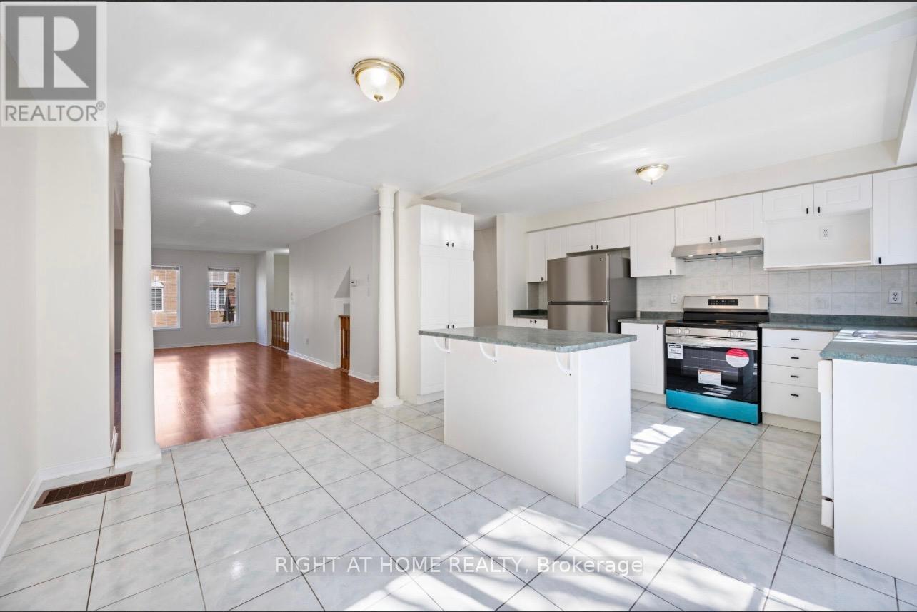 155 - 1480 Britannia Road W, Mississauga, Ontario L5V 2K4 - Photo 4 - W12512376