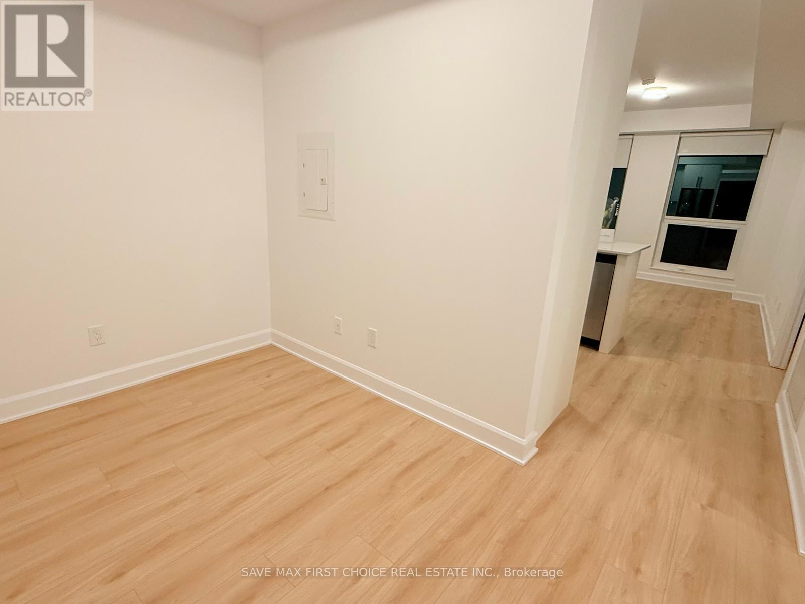 719 - 3240 William Coltson Avenue, Oakville, Ontario  L6H 8C8 - Photo 5 - W12550990