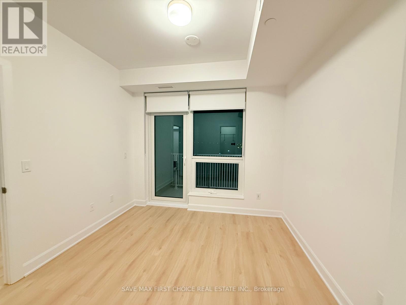 719 - 3240 William Coltson Avenue, Oakville, Ontario  L6H 8C8 - Photo 8 - W12550990