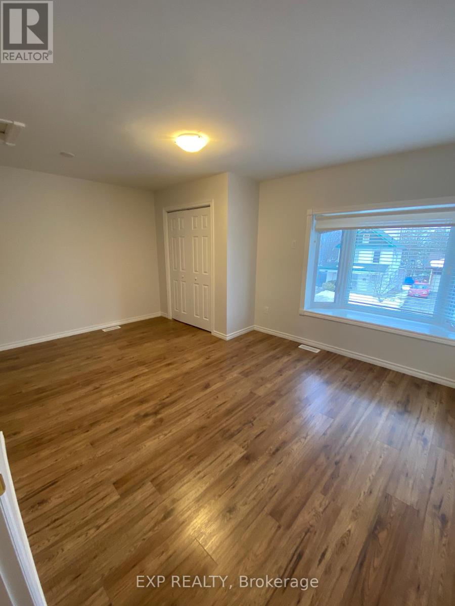 612 Romaine Street, Peterborough, Ontario  K9J 2E4 - Photo 16 - X12551104