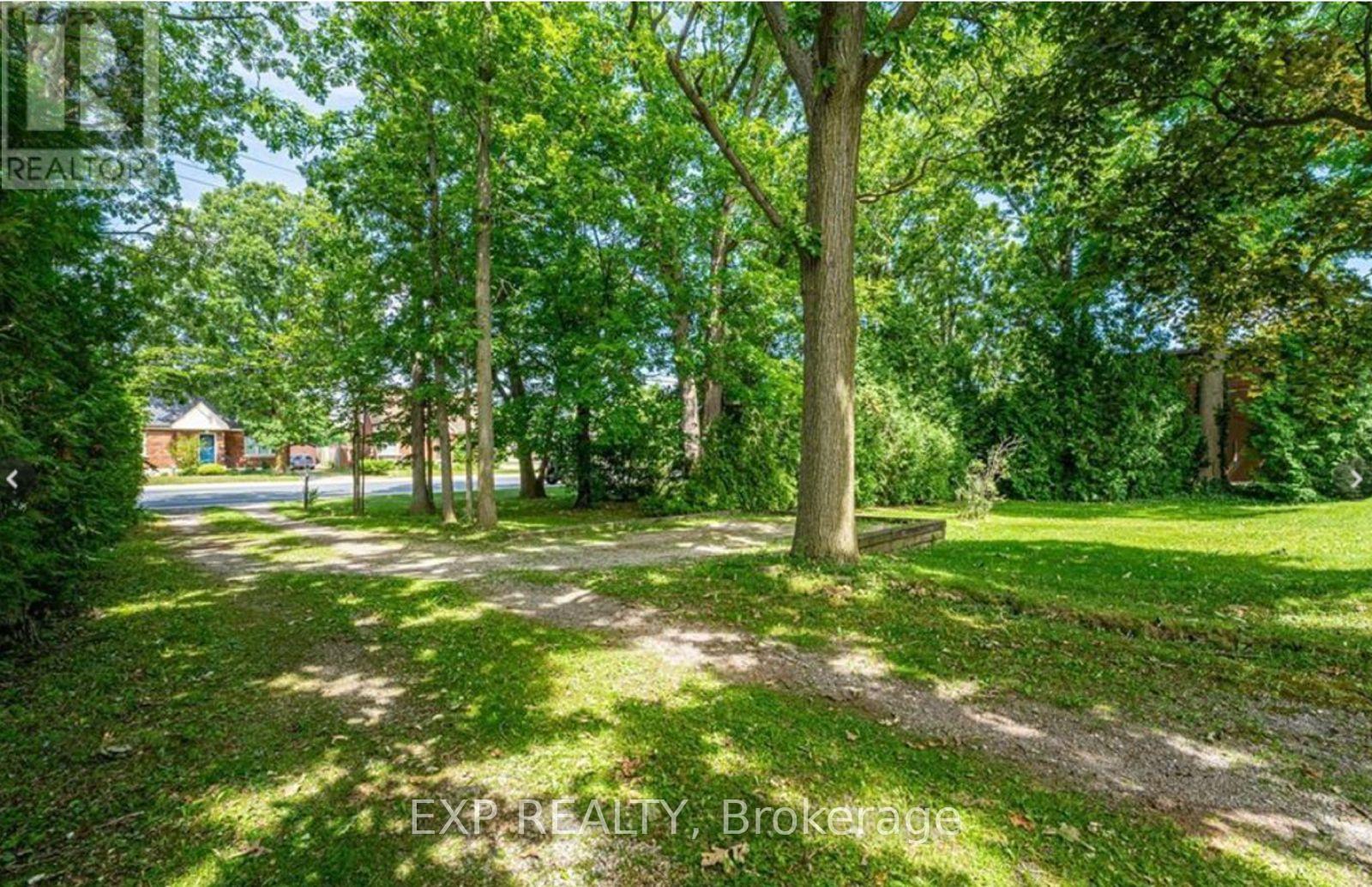 879 West 5th Street, Hamilton, Ontario L9C 5R4 - Photo 10 - X12551144