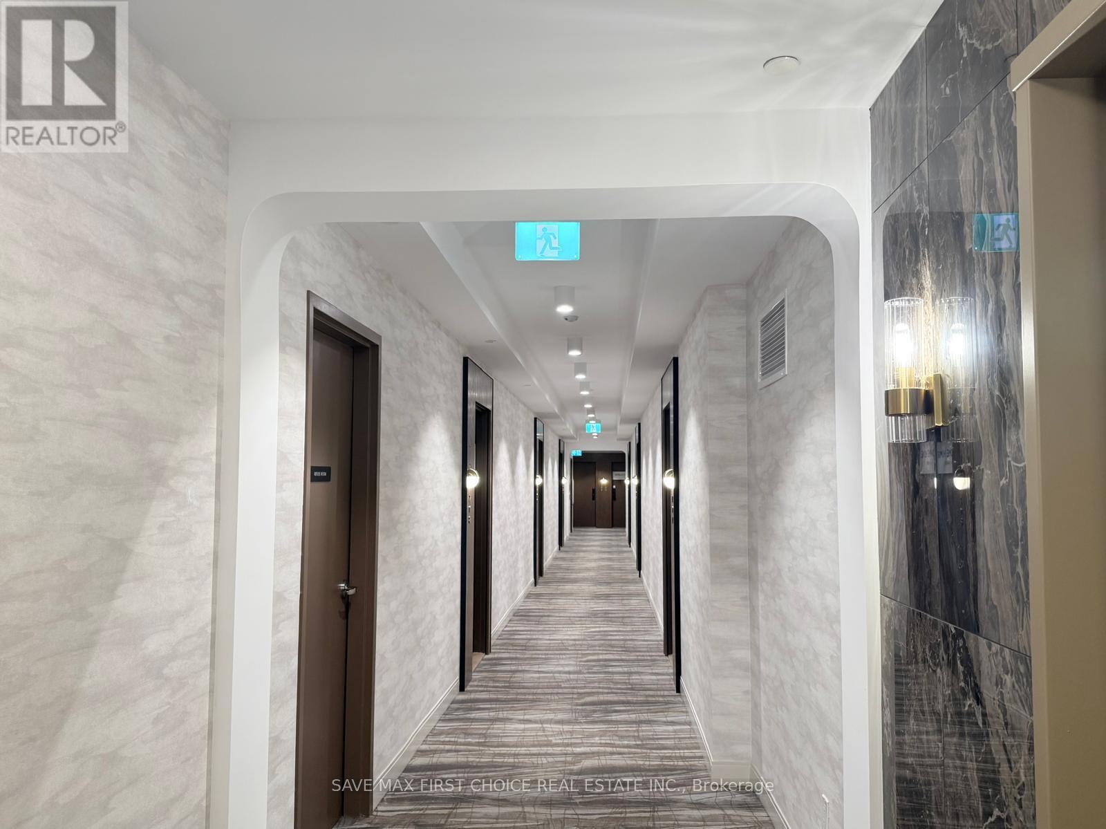 719 - 3240 William Coltson Avenue, Oakville, Ontario  L6H 8C8 - Photo 14 - W12550990