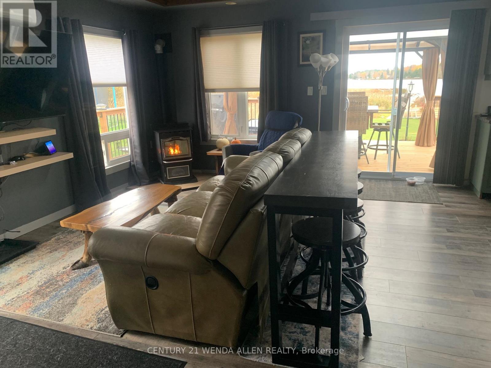 102 Church Street, Bonfield, Ontario  P0H 1E0 - Photo 12 - X12551208