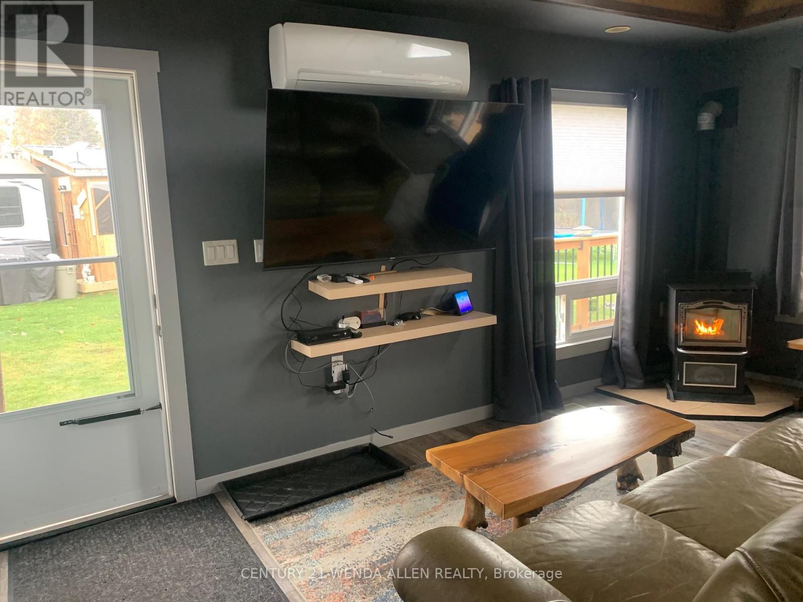 102 Church Street, Bonfield, Ontario  P0H 1E0 - Photo 13 - X12551208