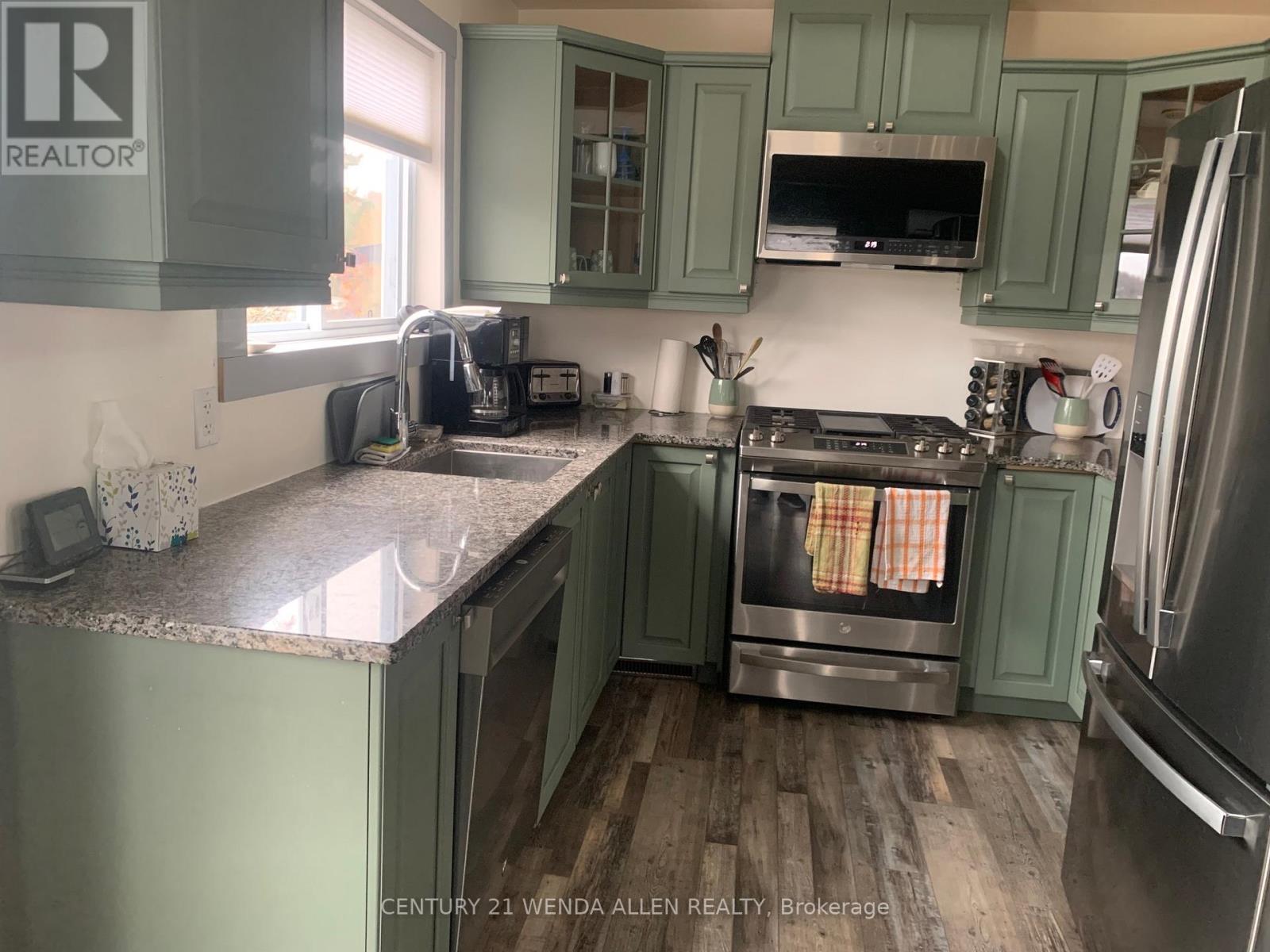 102 Church Street, Bonfield, Ontario  P0H 1E0 - Photo 8 - X12551208