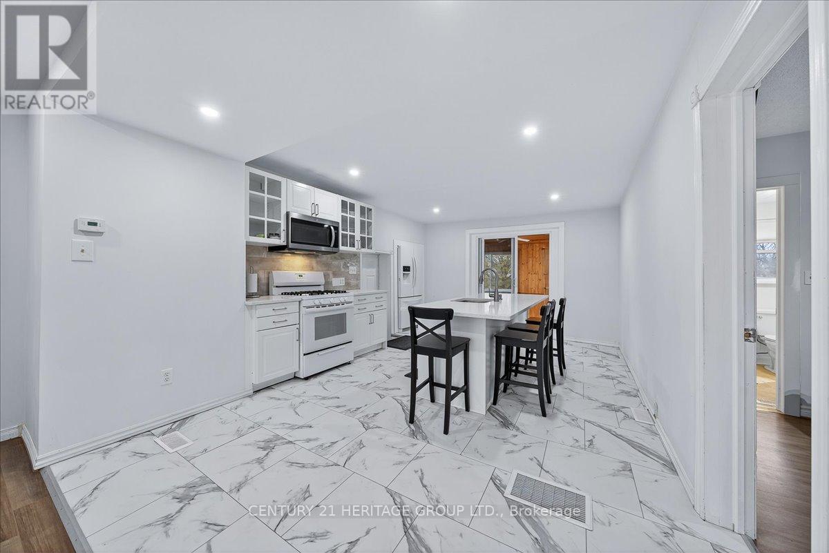 199 Camden Street S, Chatham-Kent, Ontario N0P 1M0 - Photo 19 - X12551244