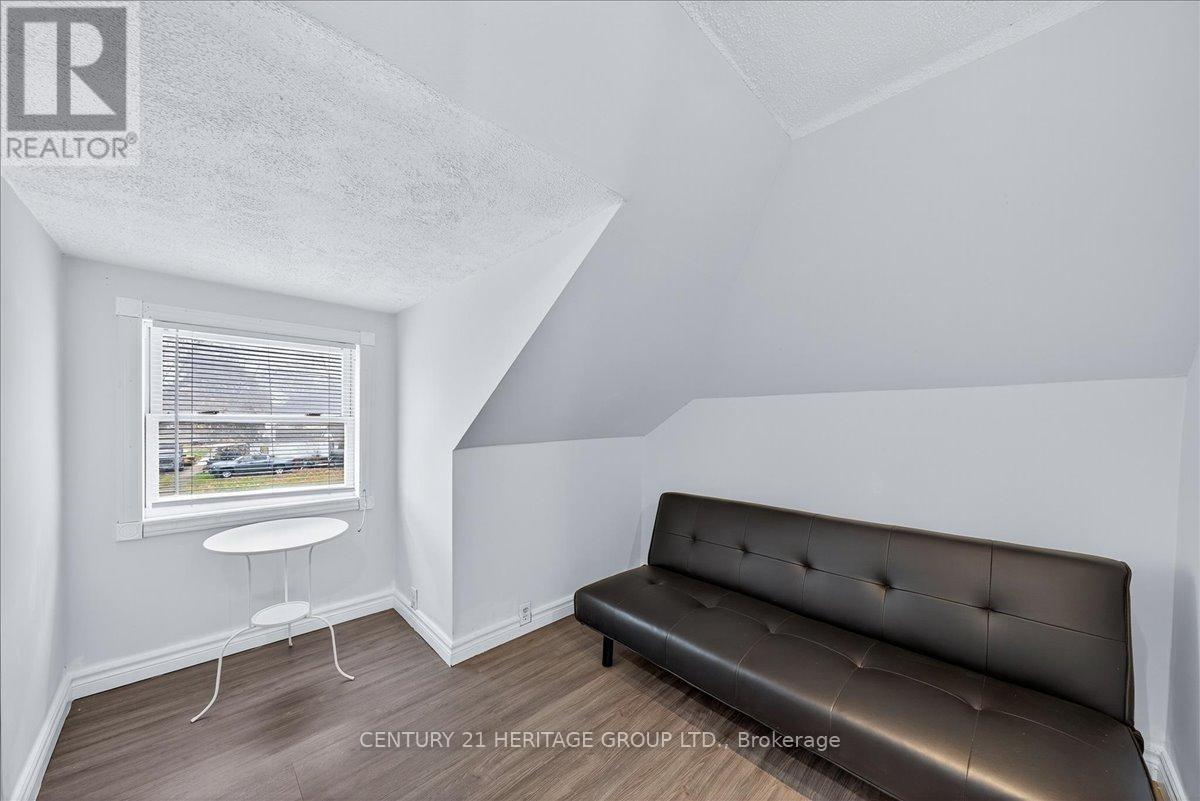 199 Camden Street S, Chatham-Kent, Ontario N0P 1M0 - Photo 27 - X12551244