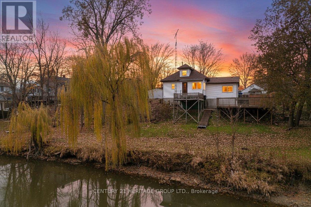 199 Camden Street S, Chatham-Kent, Ontario N0P 1M0 - Photo 4 - X12551244