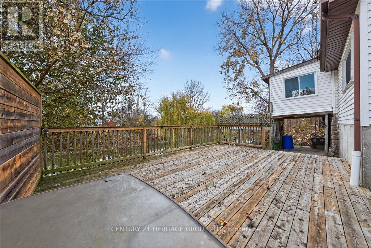 199 Camden Street S, Chatham-Kent, Ontario N0P 1M0 - Photo 40 - X12551244