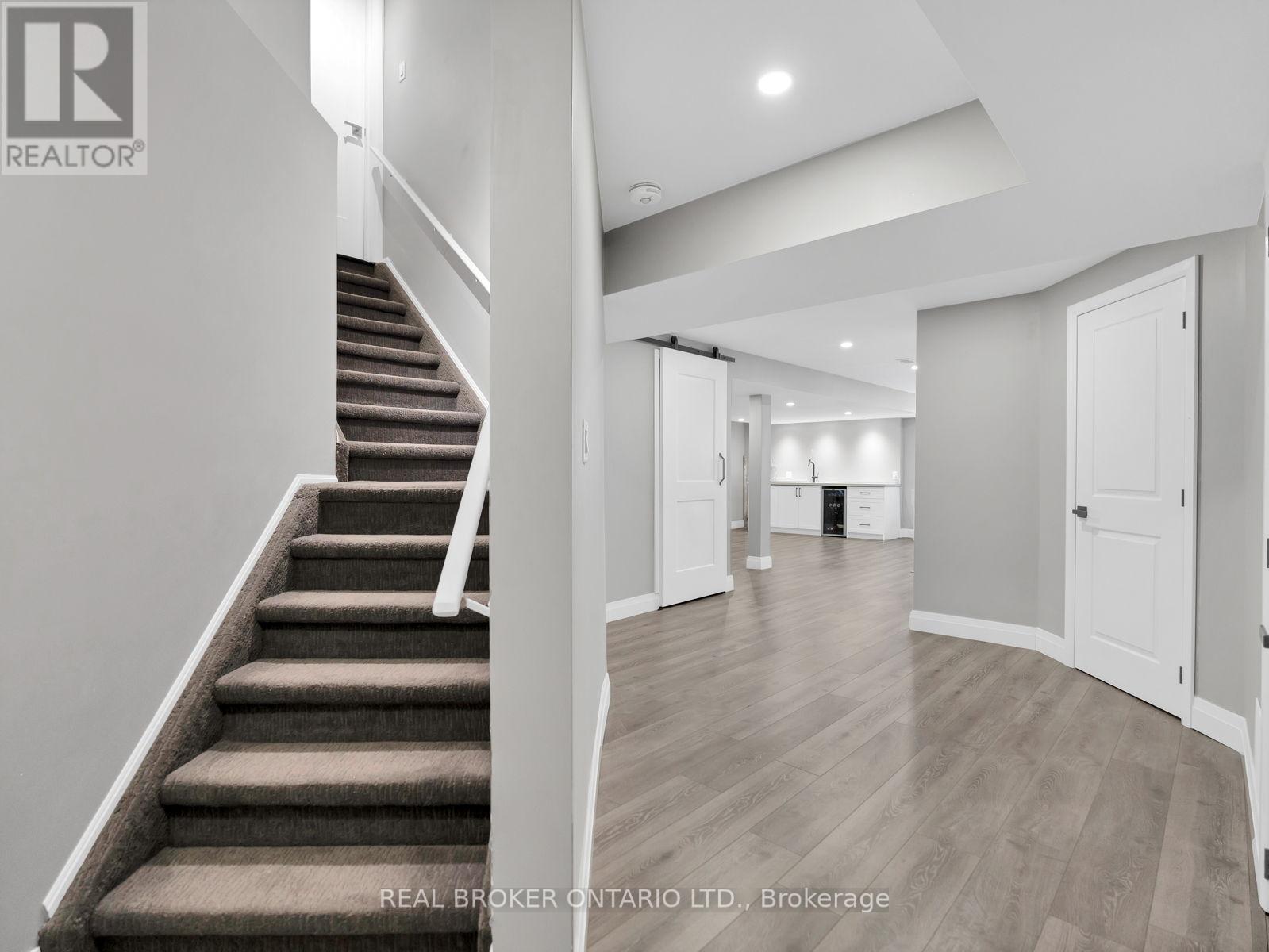 67 Lexington Avenue, Hamilton, Ontario  L8J 0L5 - Photo 28 - X12551298