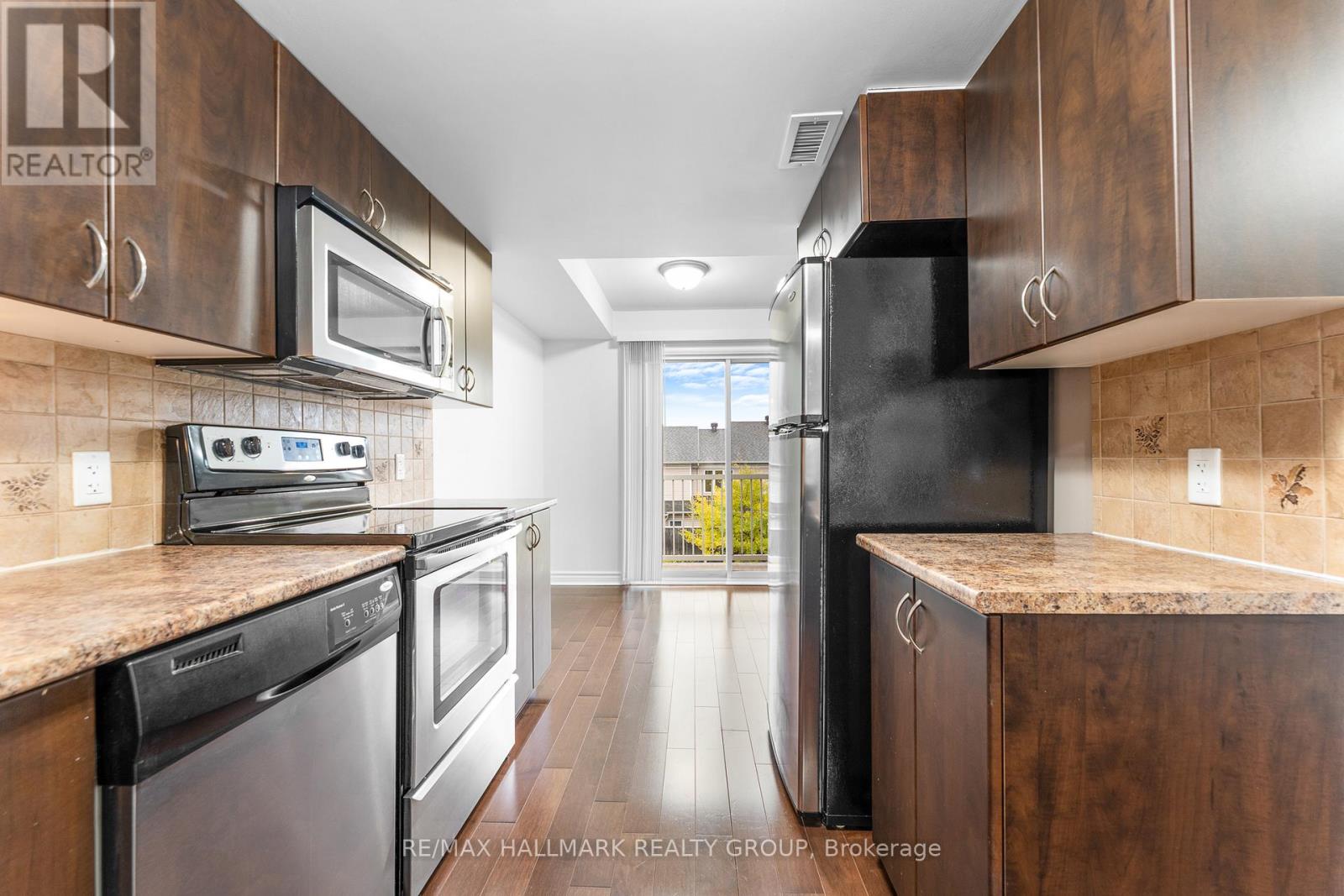 736b Chapman Mills Drive, Ottawa, Ontario  K2J 3V2 - Photo 22 - X12551392