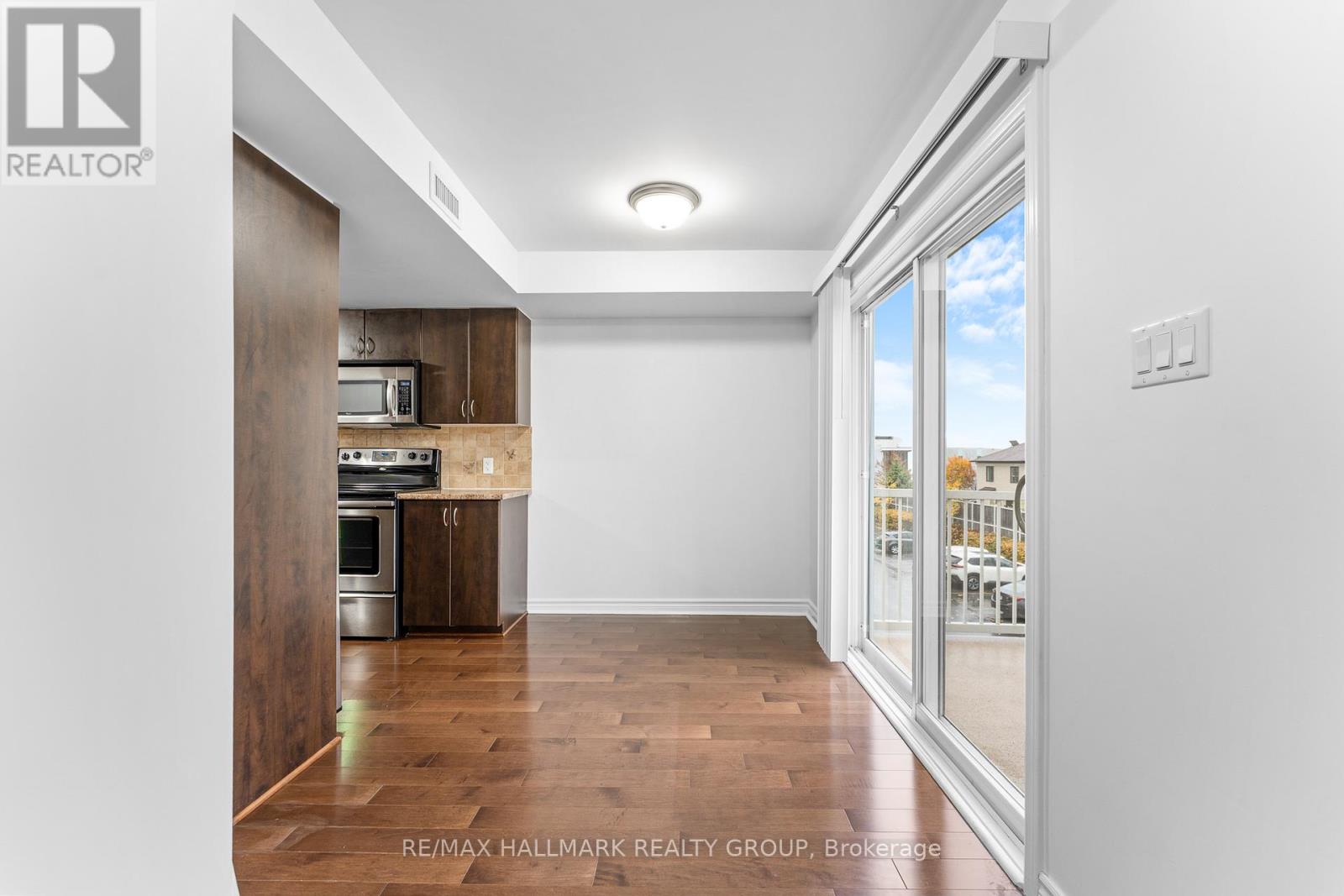 736b Chapman Mills Drive, Ottawa, Ontario  K2J 3V2 - Photo 30 - X12551392