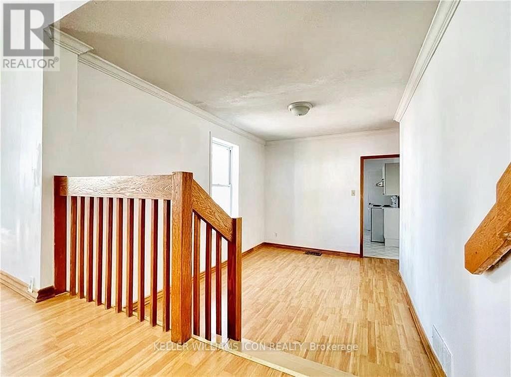 2 - 51 Bell Street N, Ottawa, Ontario  K1R 7C5 - Photo 10 - X12551416