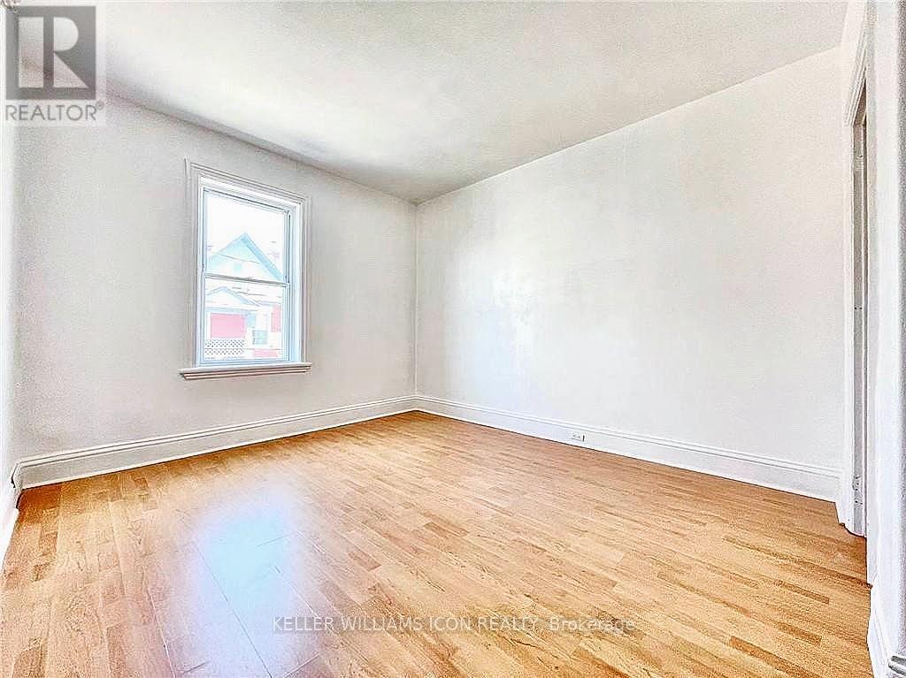 2 - 51 Bell Street N, Ottawa, Ontario  K1R 7C5 - Photo 13 - X12551416