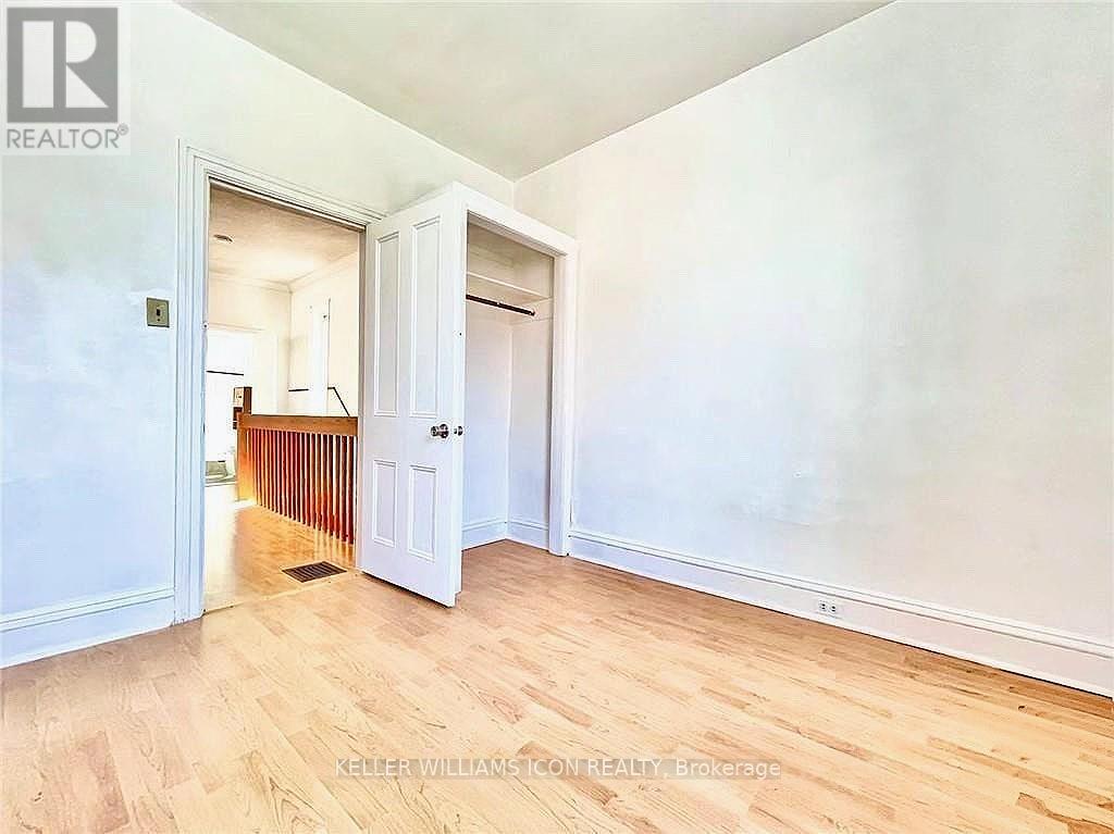 2 - 51 Bell Street N, Ottawa, Ontario  K1R 7C5 - Photo 14 - X12551416