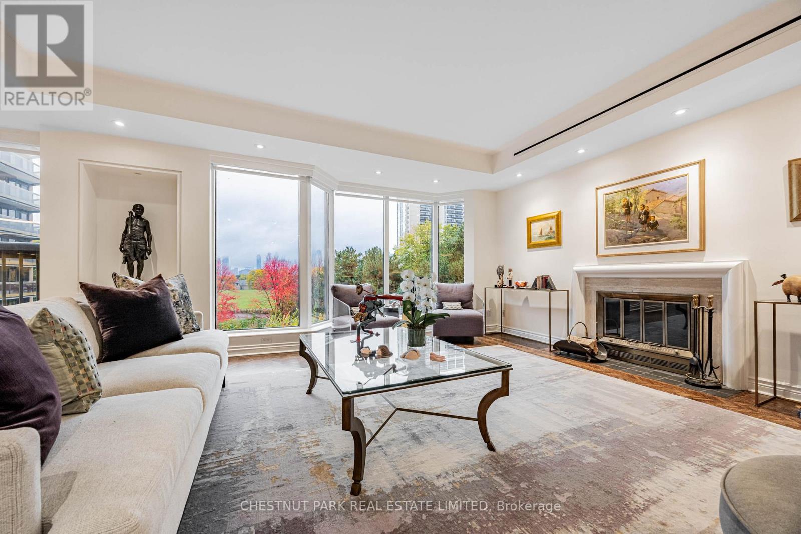 406 - 70 Rosehill Avenue, Toronto, Ontario  M4T 2W7 - Photo 3 - C12550832