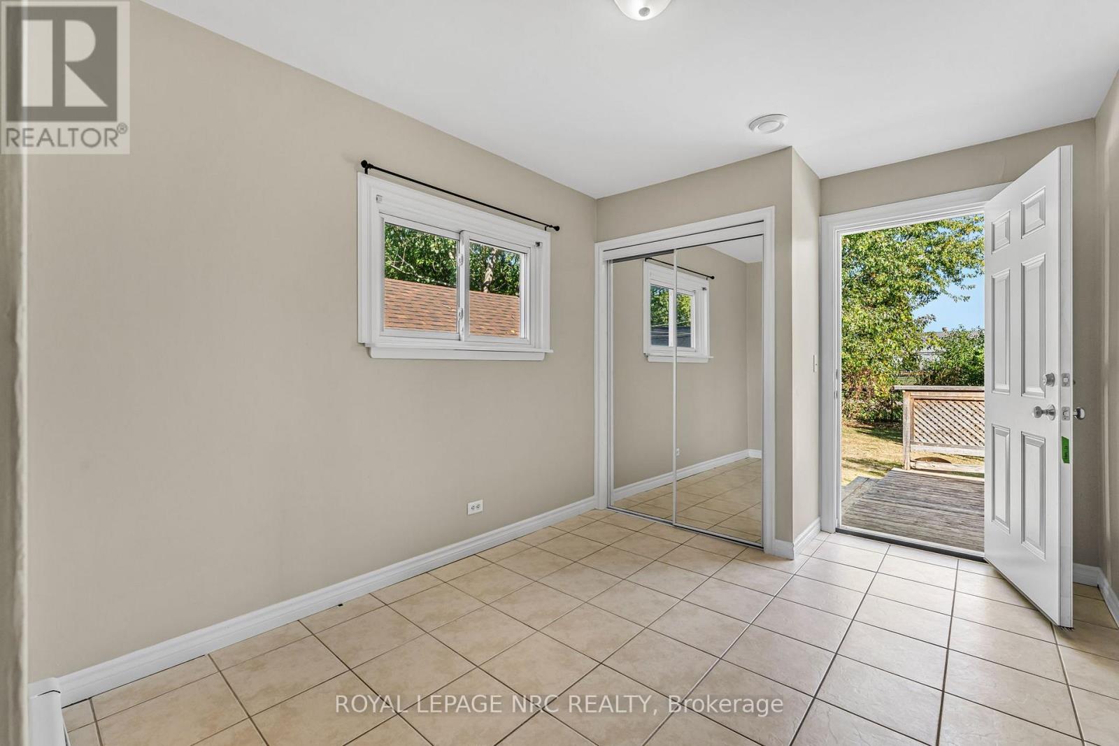 204 Gilmore Road, Fort Erie, Ontario L2A 2M3 - Photo 21 - X12534644