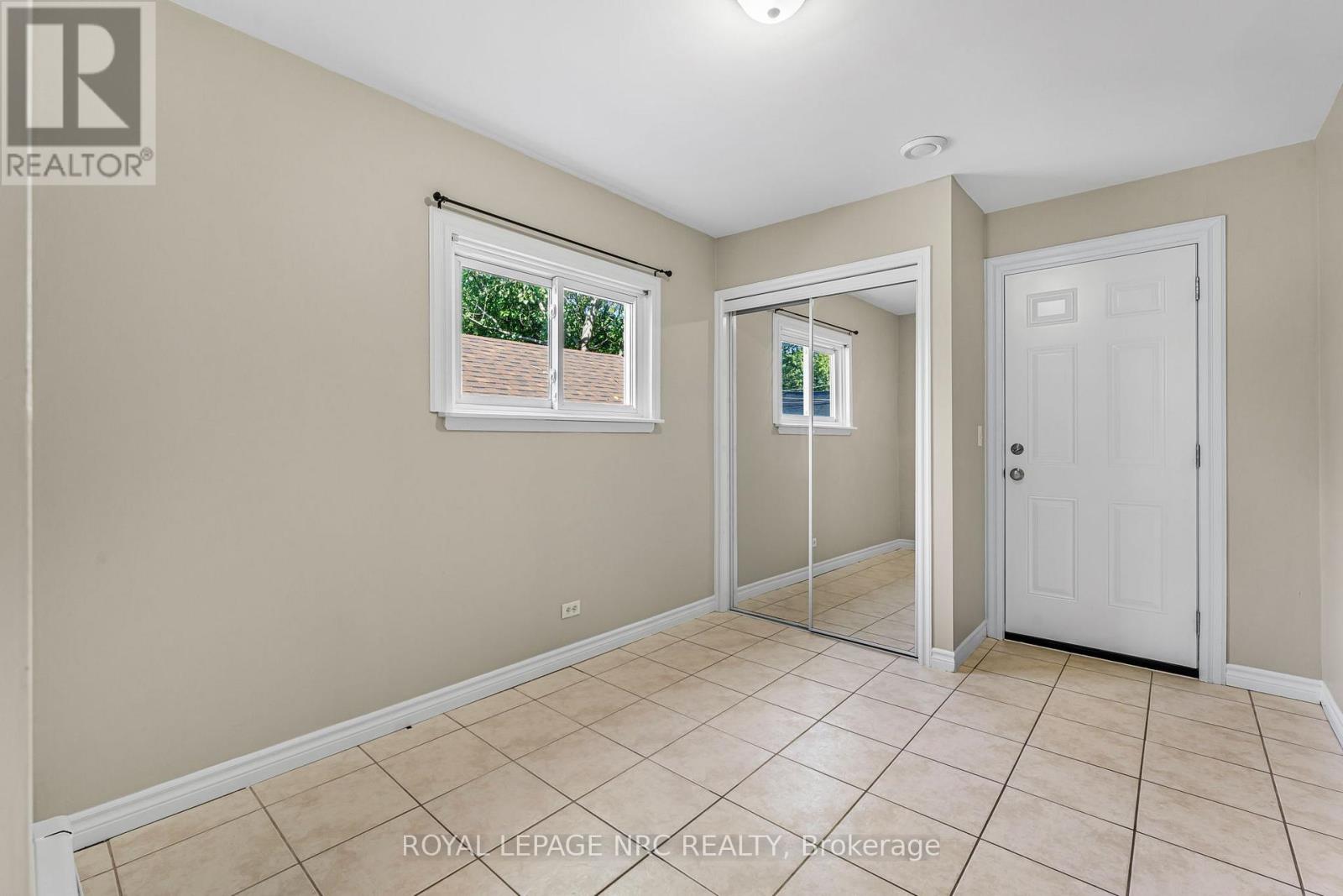 204 Gilmore Road, Fort Erie, Ontario L2A 2M3 - Photo 20 - X12534644