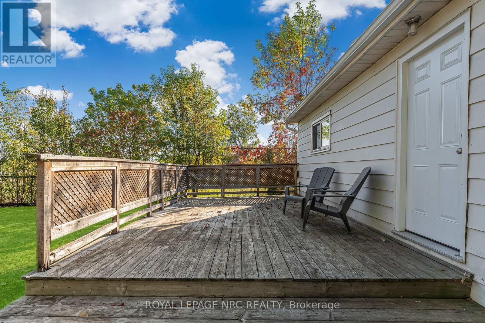 204 Gilmore Road, Fort Erie, Ontario L2A 2M3 - Photo 22 - X12534644