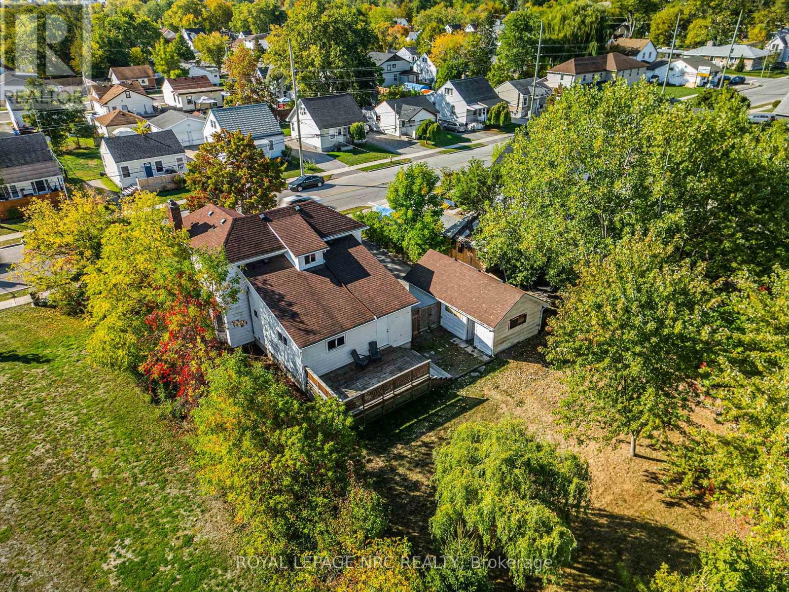 204 Gilmore Road, Fort Erie, Ontario L2A 2M3 - Photo 45 - X12534644