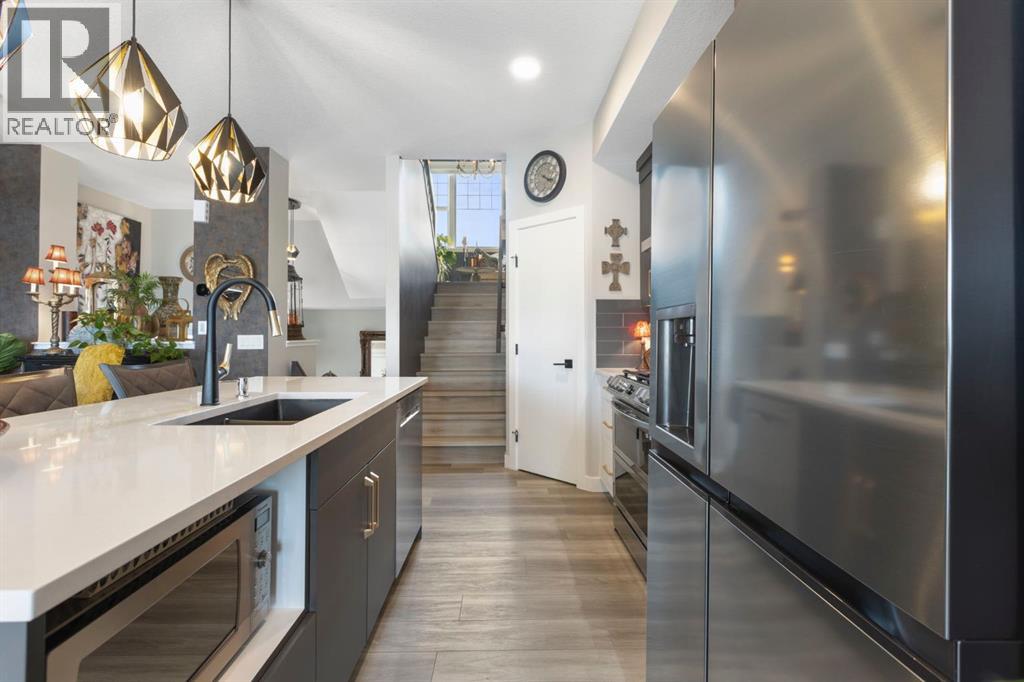 255 Heritage Heights, Cochrane, Alberta  T4C 3A7 - Photo 10 - A2249971