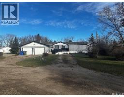 317 Railway Crescent, Midale, Ca