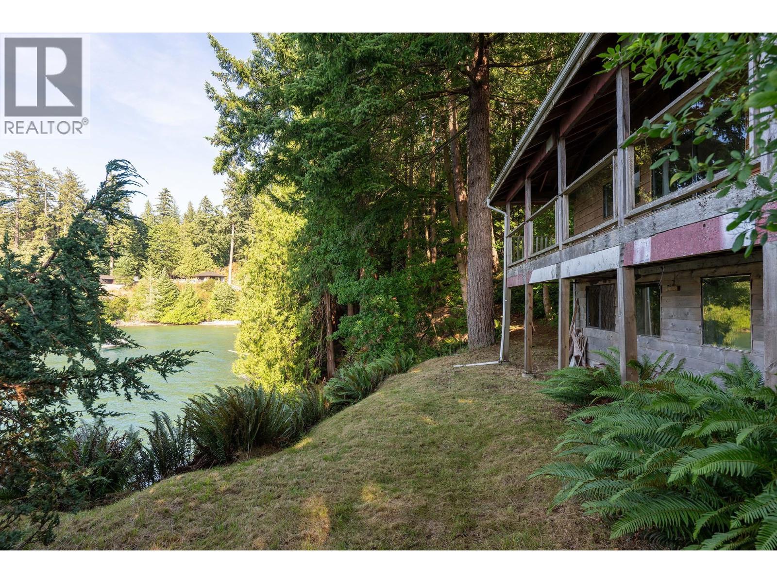 1558 Mount Gardner Road, Bowen Island, British Columbia  V0N 1G2 - Photo 13 - R3040446