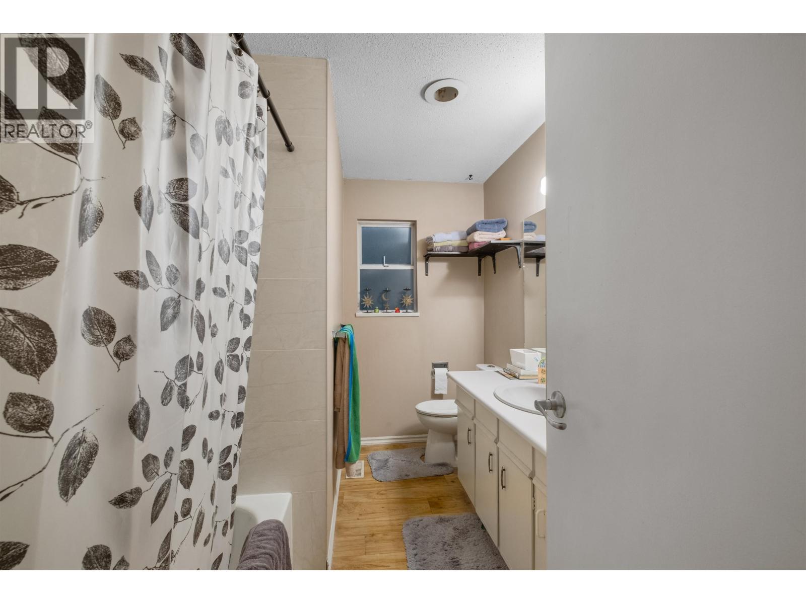 3602 Regent Avenue, North Vancouver, British Columbia  V7N 2C2 - Photo 14 - R3062892