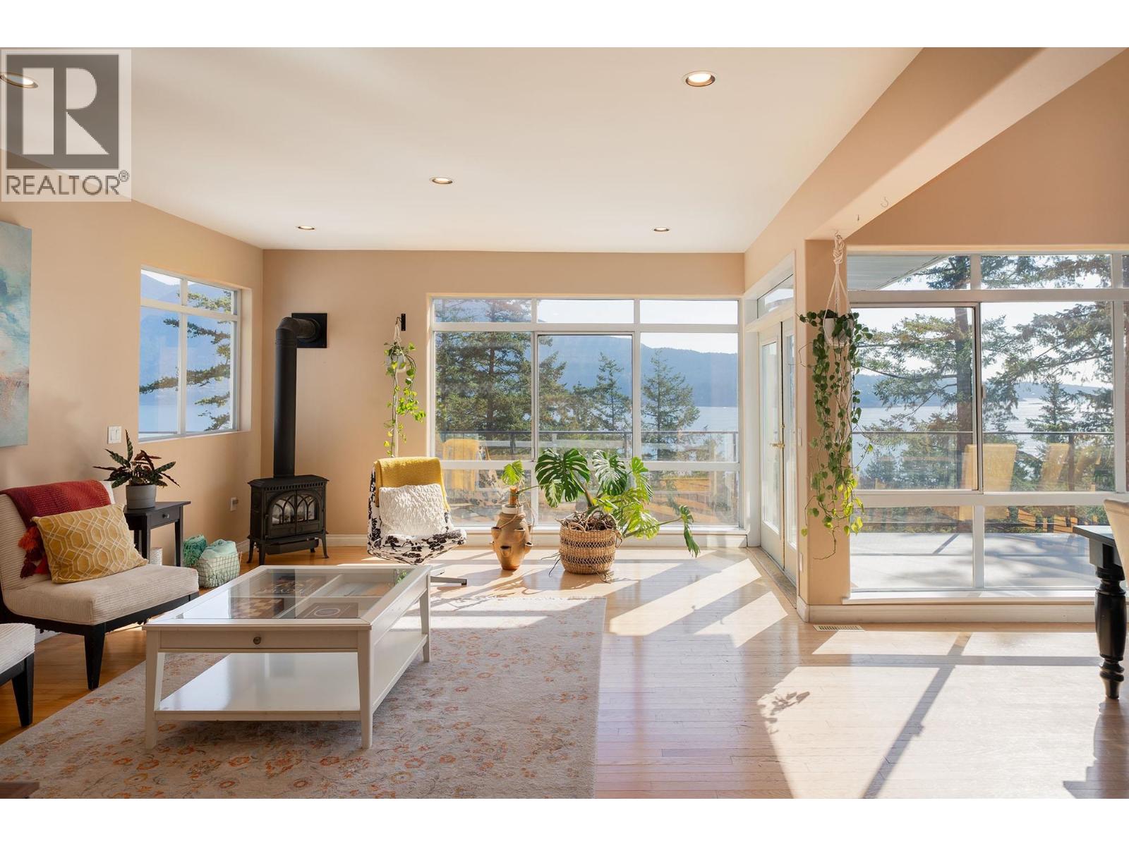 252 Jason Road, Bowen Island, British Columbia  V0N 1G1 - Photo 5 - R3052110