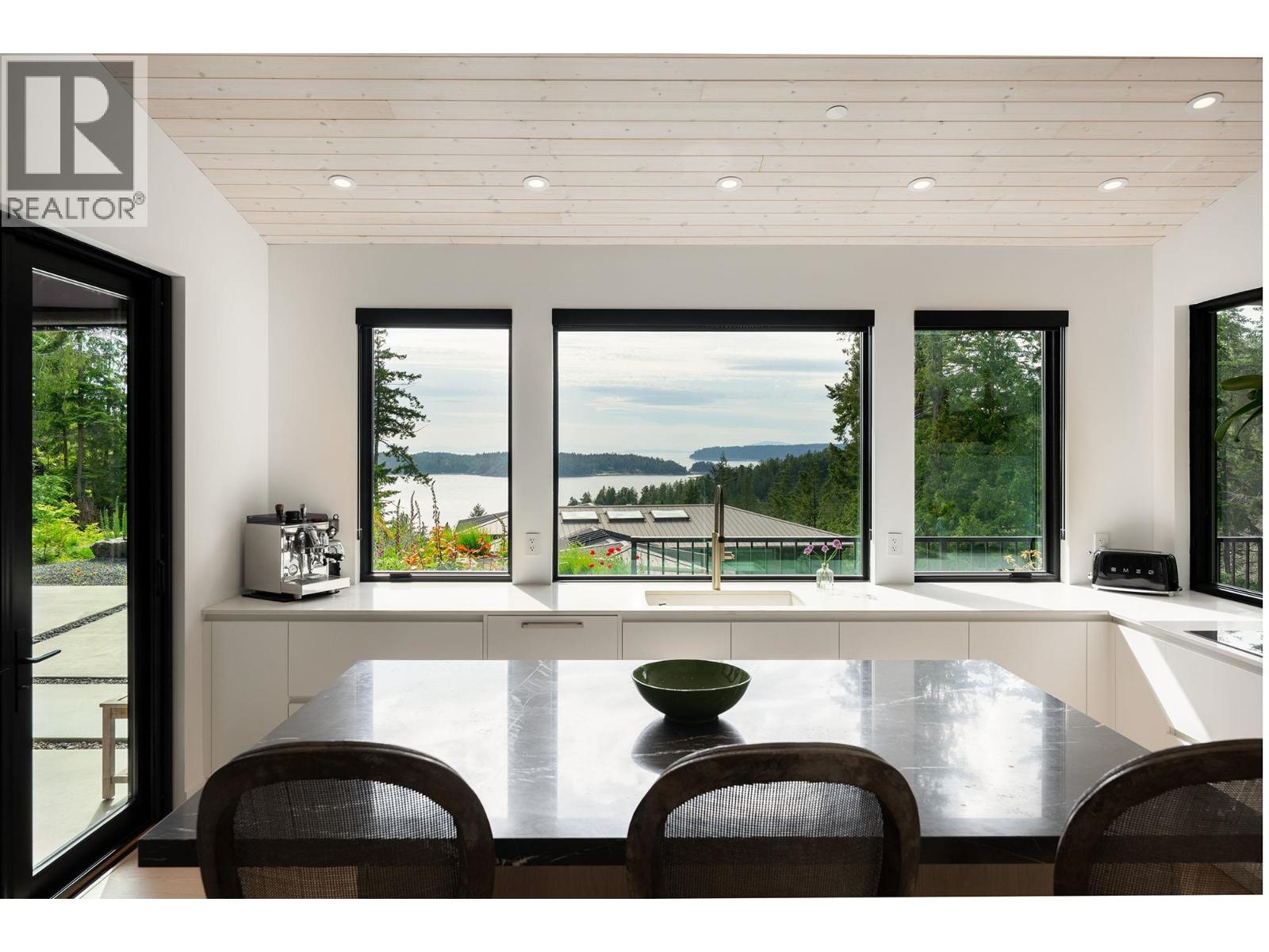 1620 Evergreen Lane, Bowen Island, British Columbia  V0N 1G2 - Photo 11 - R3049931