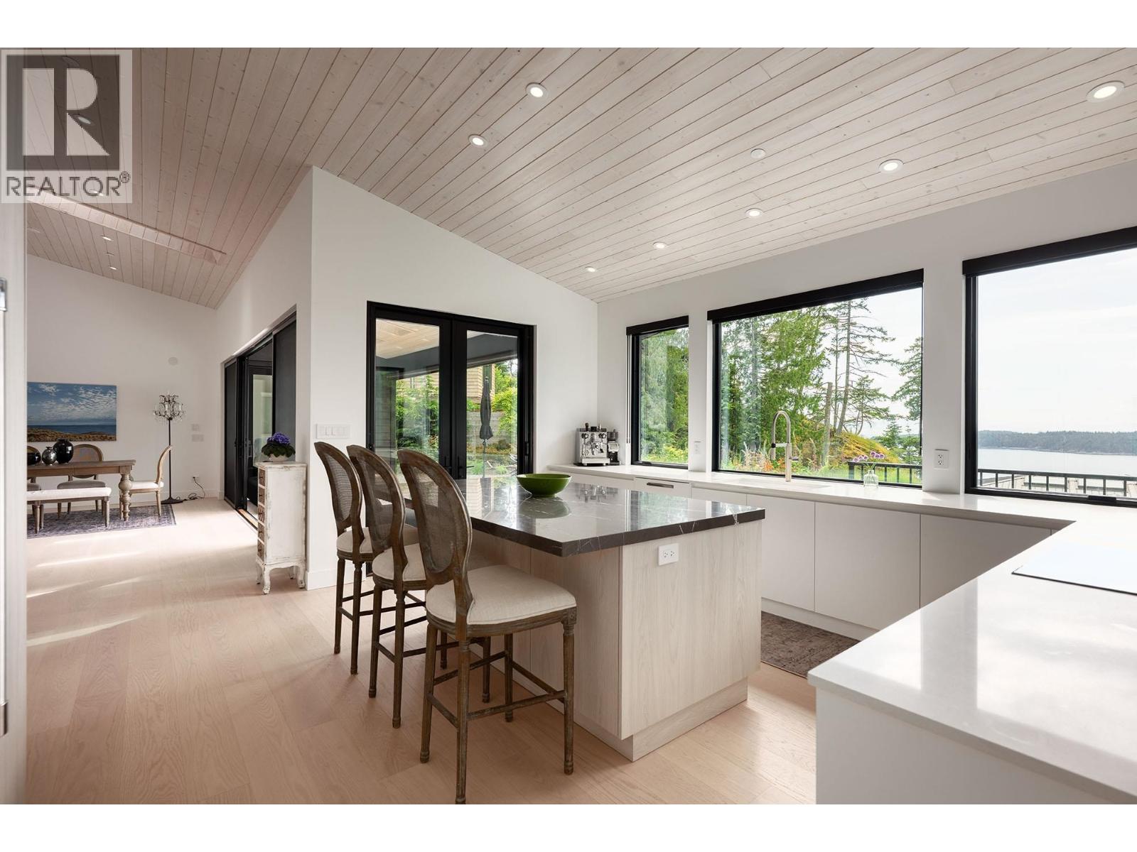 1620 Evergreen Lane, Bowen Island, British Columbia  V0N 1G2 - Photo 9 - R3049931