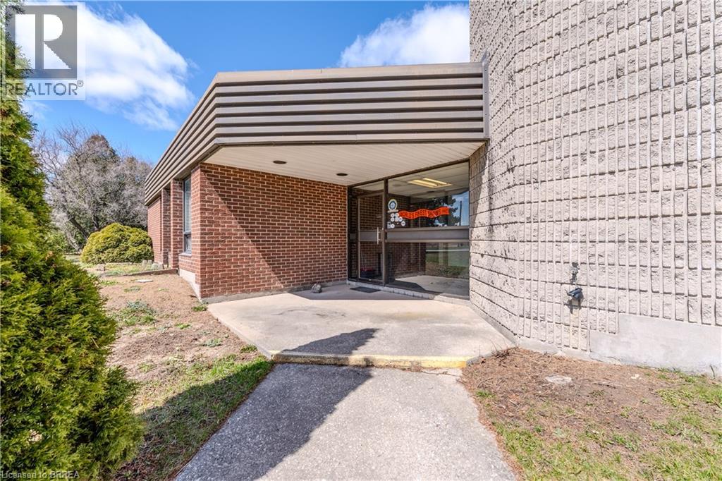 9 Hawk Street, Nanticoke, Ontario  N0A 1E0 - Photo 4 - 40788335