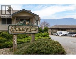 Unit #103 831 2nd Street SE, salmon arm, British Columbia