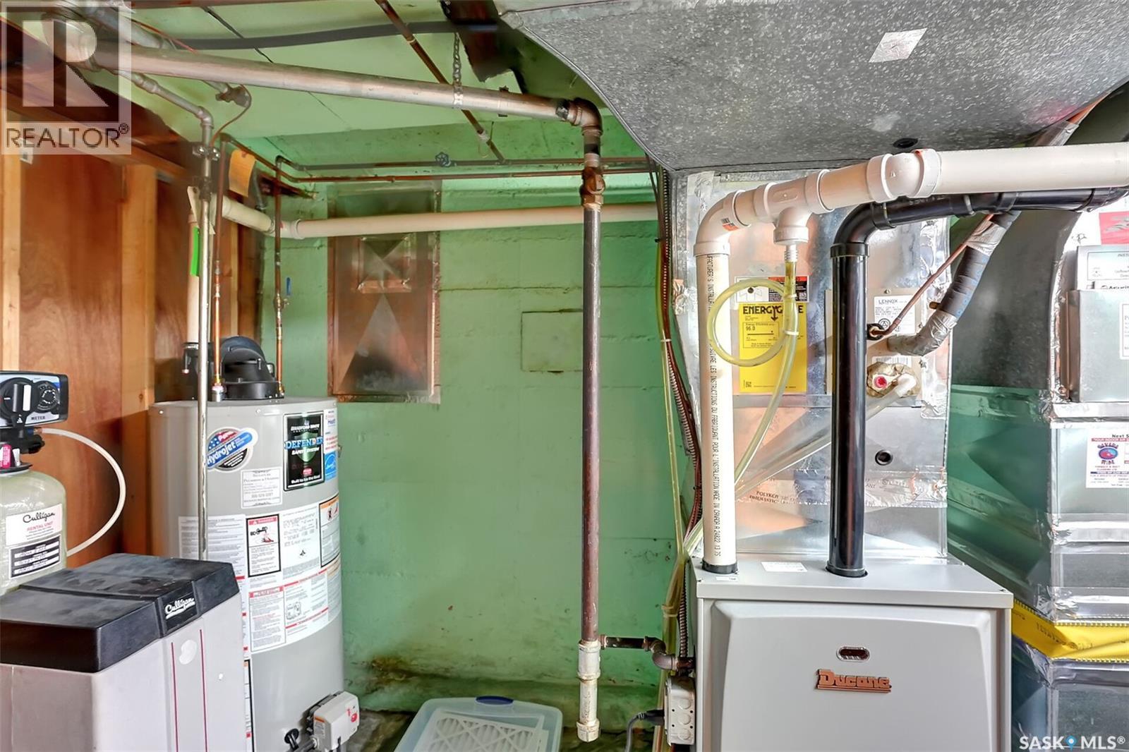 2721 Hill Avenue, Regina, Saskatchewan  S4S 0V5 - Photo 40 - SK023567