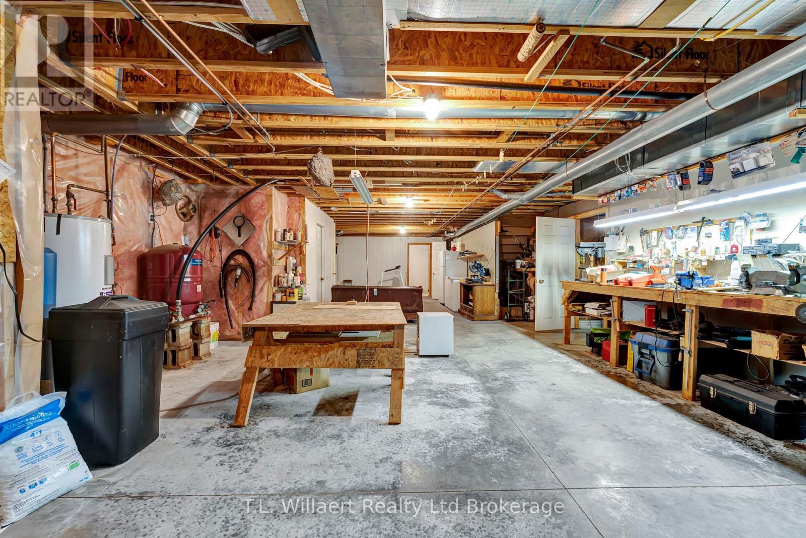 97 Vanderhoeven Side Road, Norfolk, Ontario  N4G 4G9 - Photo 37 - X12471438