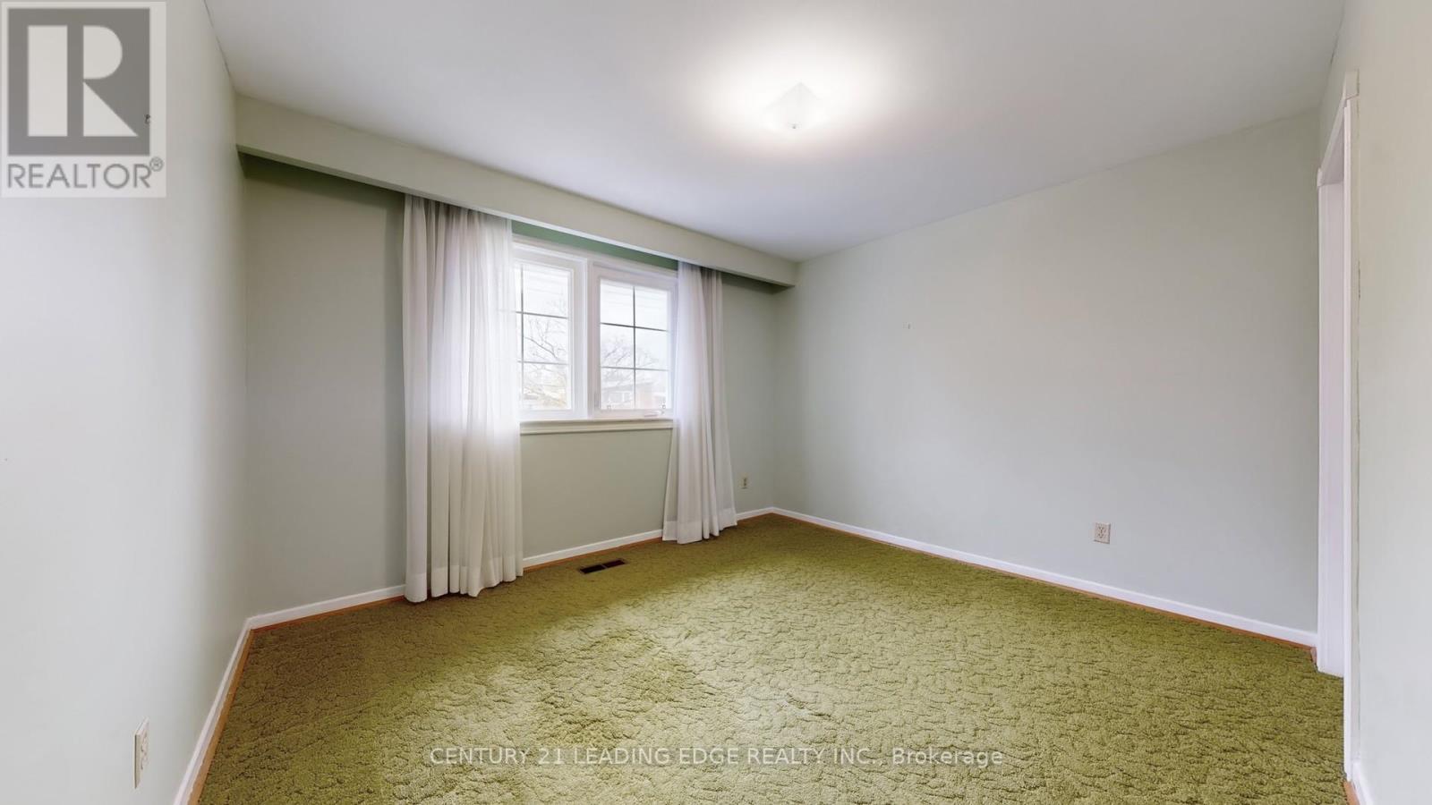 34 Tollerton Avenue, Toronto, Ontario  M2K 2H3 - Photo 28 - C12551390