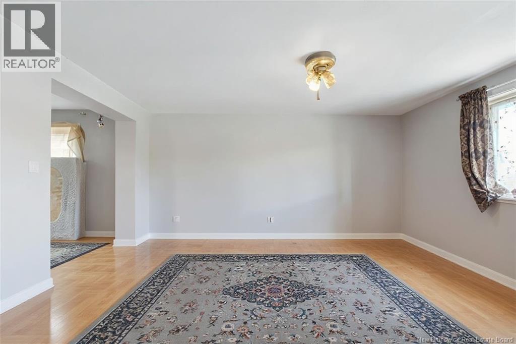 296 Mountain, Moncton, New Brunswick  E1C 2M1 - Photo 20 - NB130198