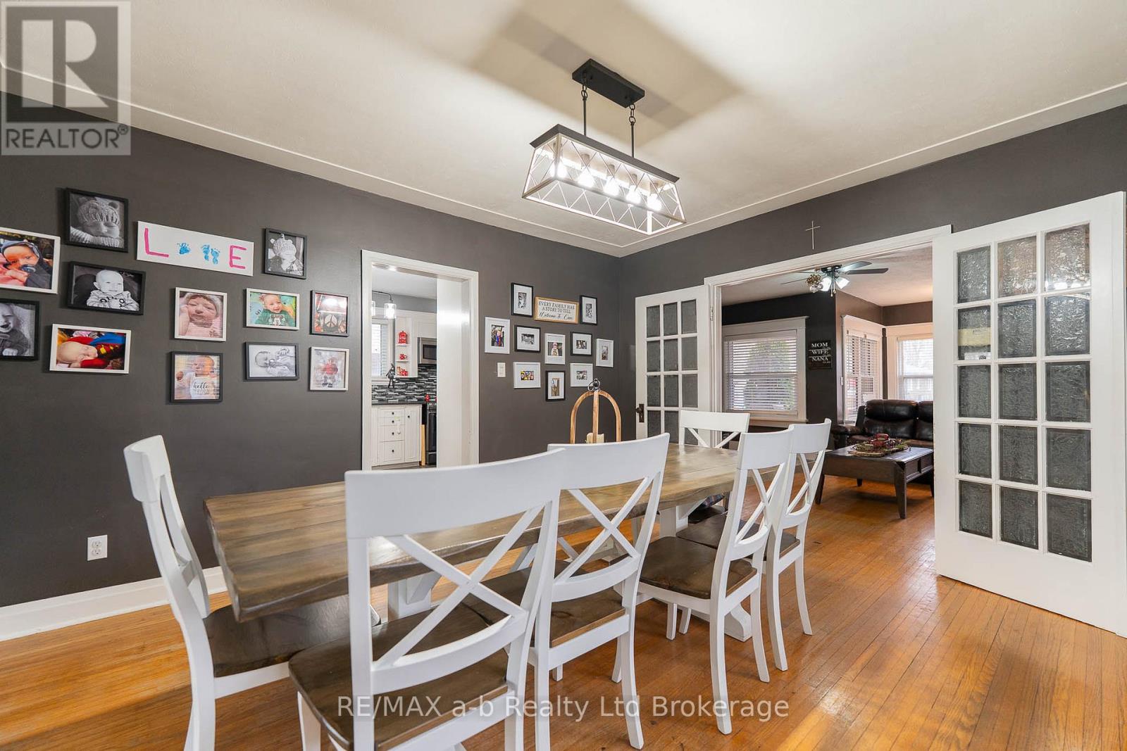 30 Concession Street W, Tillsonburg, Ontario N4G 1R3 - Photo 16 - X12551582